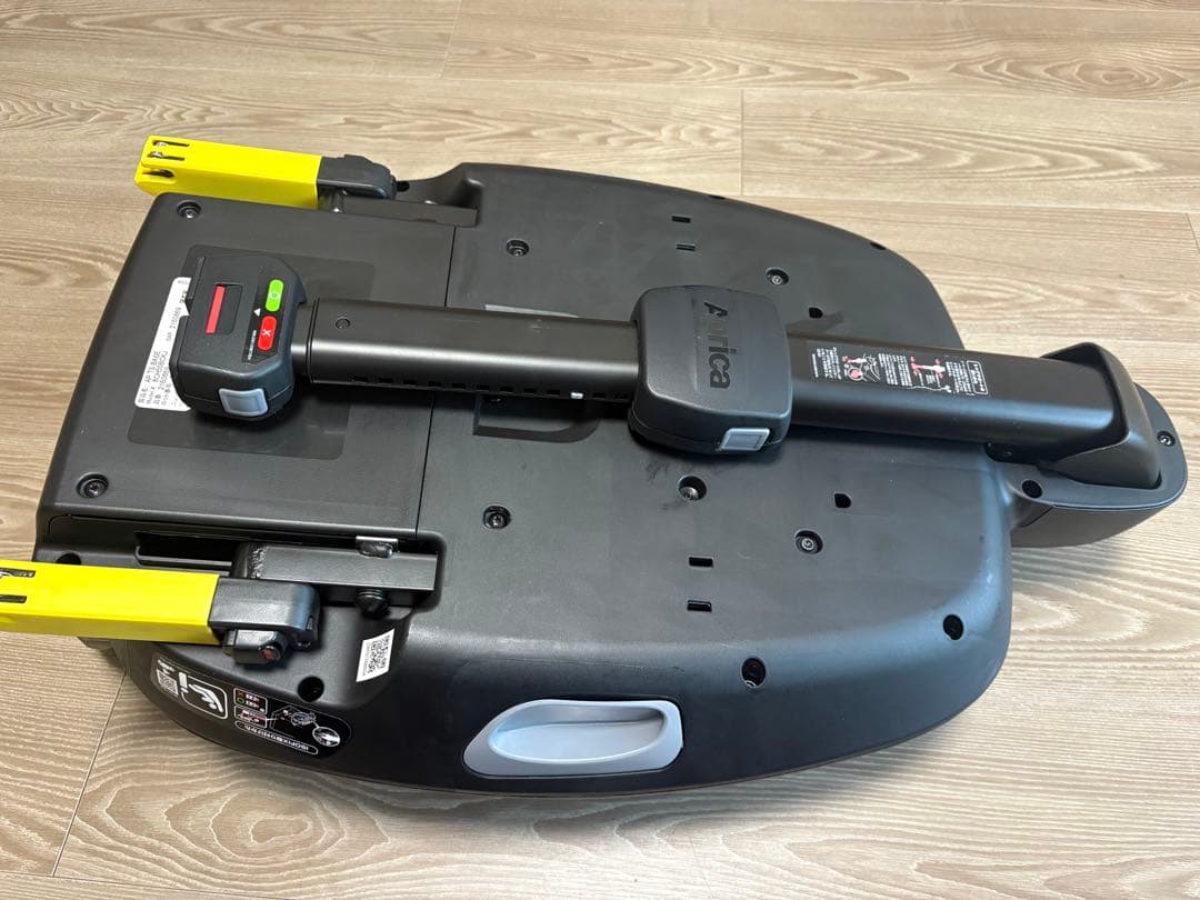 アップリカ トラベルシステム ベース ISOFIX取付×回転式