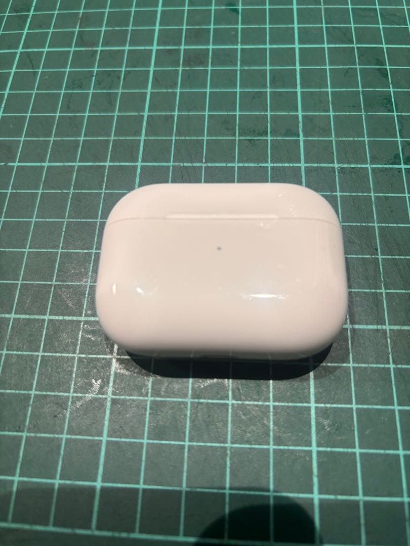 Apple AirPods Pro 第2世代　MagSafe充電ケース付き