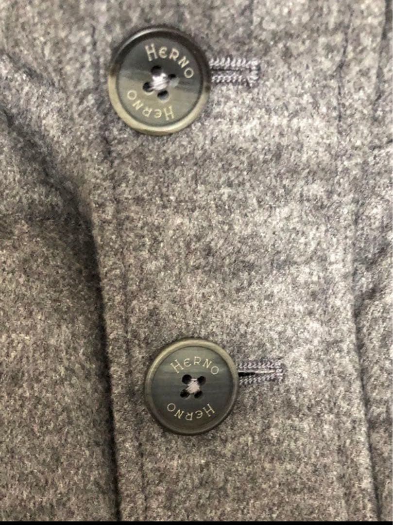 HERNO リバーシブルベストシルクカシミア (PIACENZA)未使用に近い