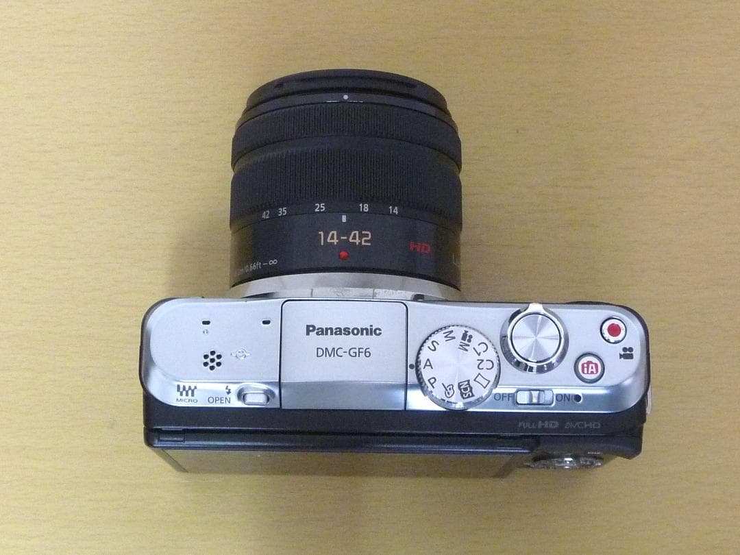 Panasonic LUMIX DMC-GF6W-K 及び アクセサリー他