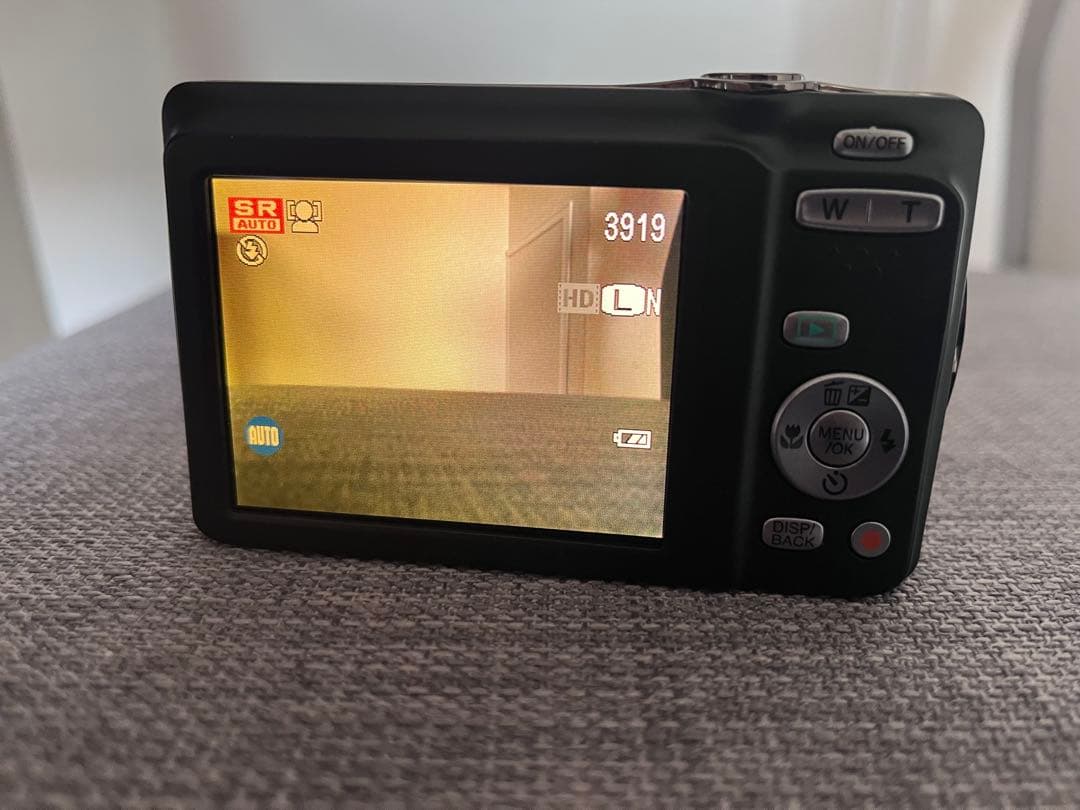 FUJIFILM 16MP コンパクトデジタルカメラ