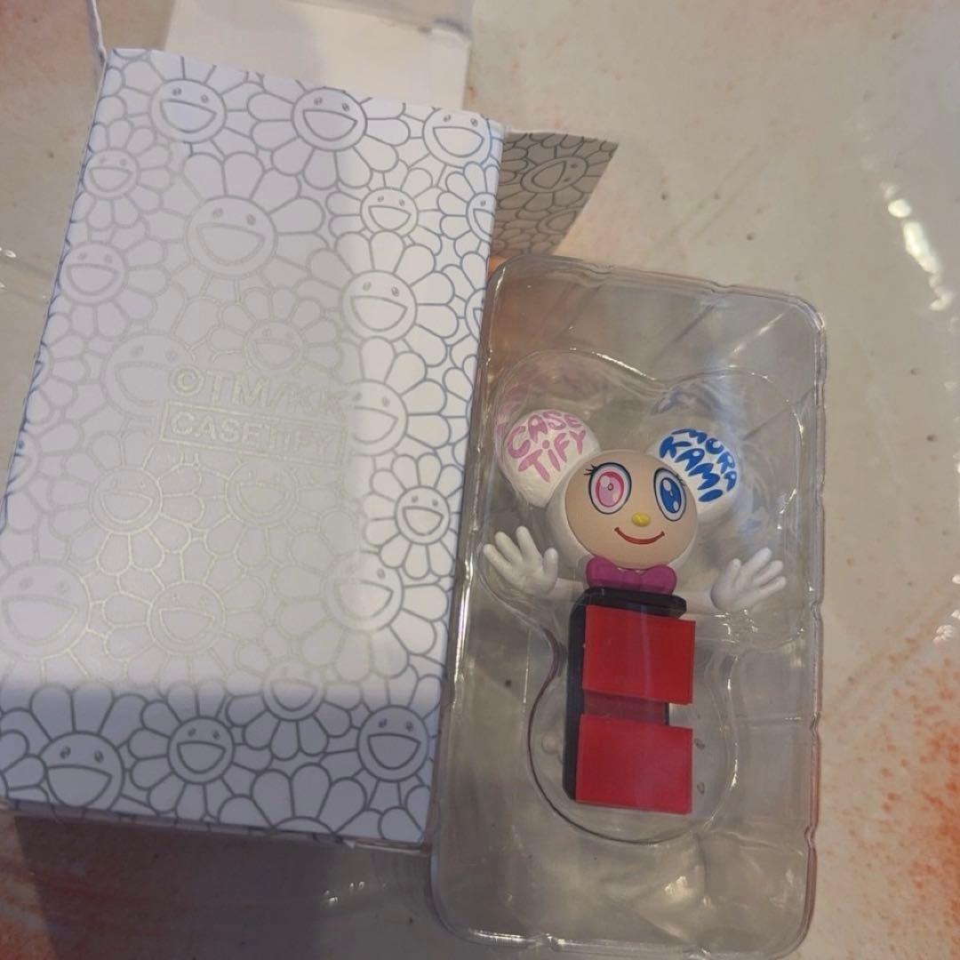 CASEFIFY 村上隆　フィギュア　ホワイト