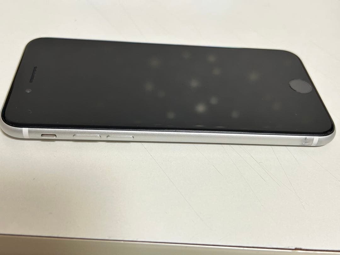 iPhoneSE 第2世代 ホワイト 128GB SIMロックフリー 超美品
