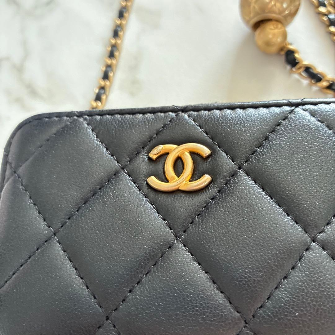 チ*エ様 美品　CHANEL シャネル　ミニミニマトラッセ　チェーンウォレット