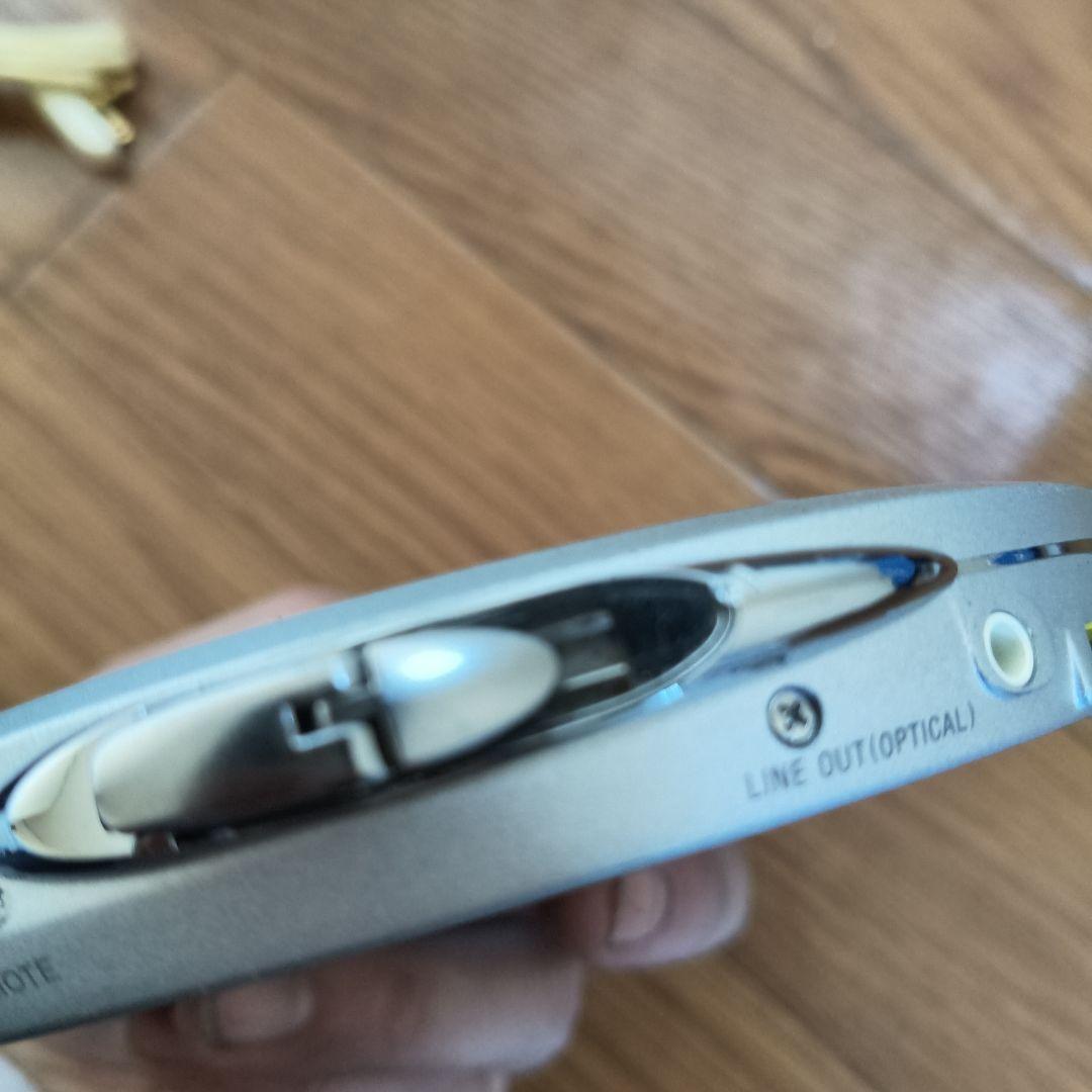 ポータブルプレーヤー SONY D-E01