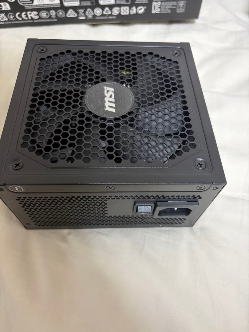 MSI MAG A1000GL PCIE5 1000W 電源ユニット