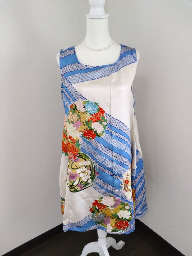 みさき 振袖リメイク ノースリーブワンピース