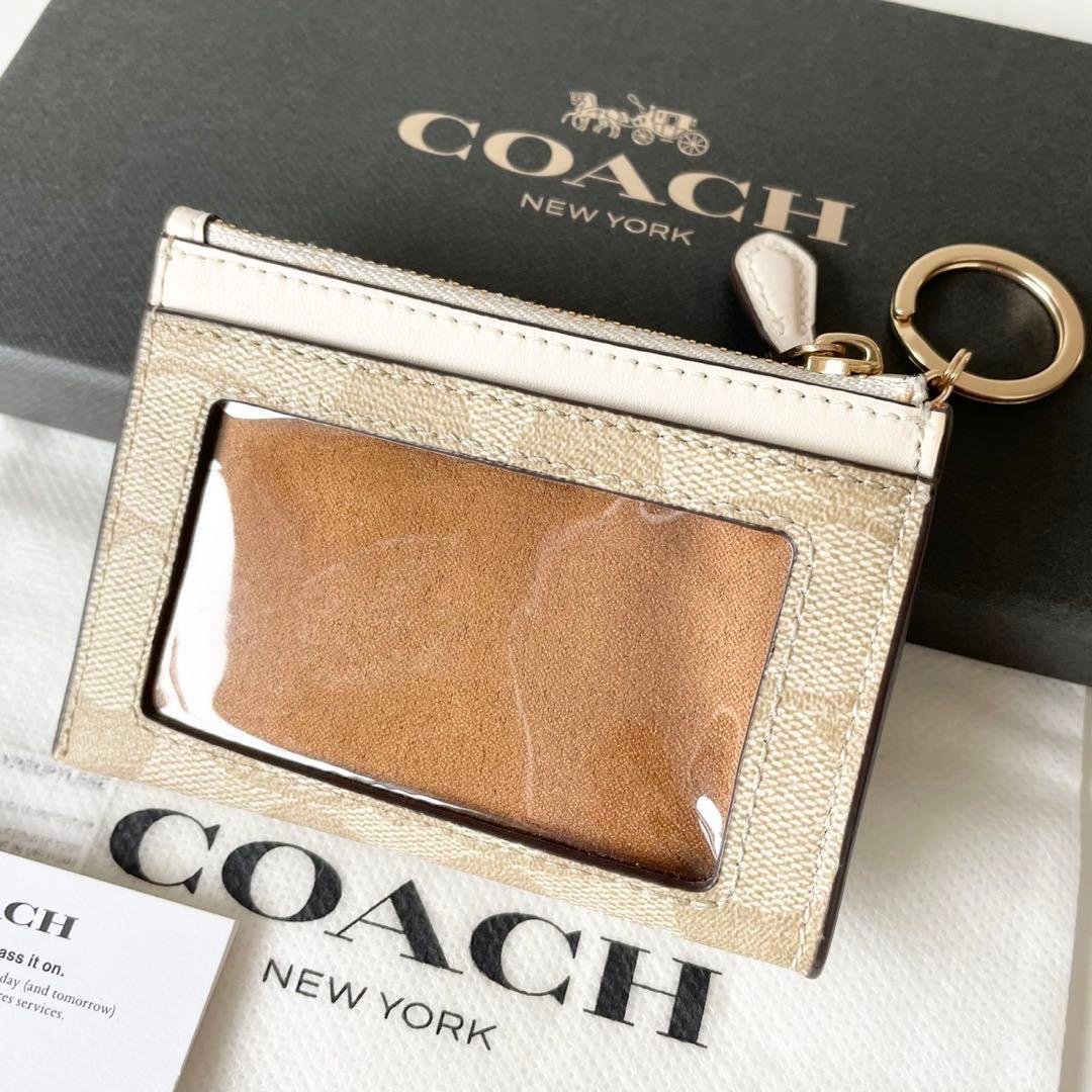 【新品】COACH がさばる財布を持ち歩きたくない時に❤︎ カード・ケース