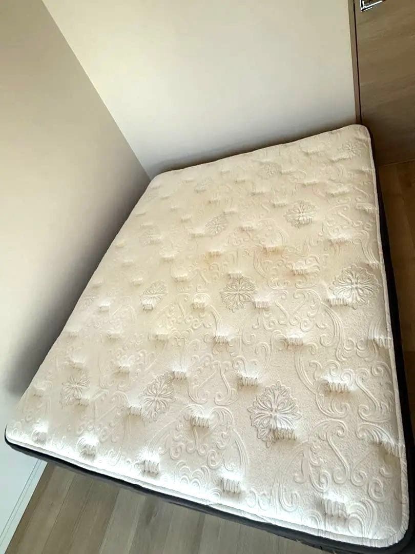 シーリー　クラウンジュエル　ワイドダブル