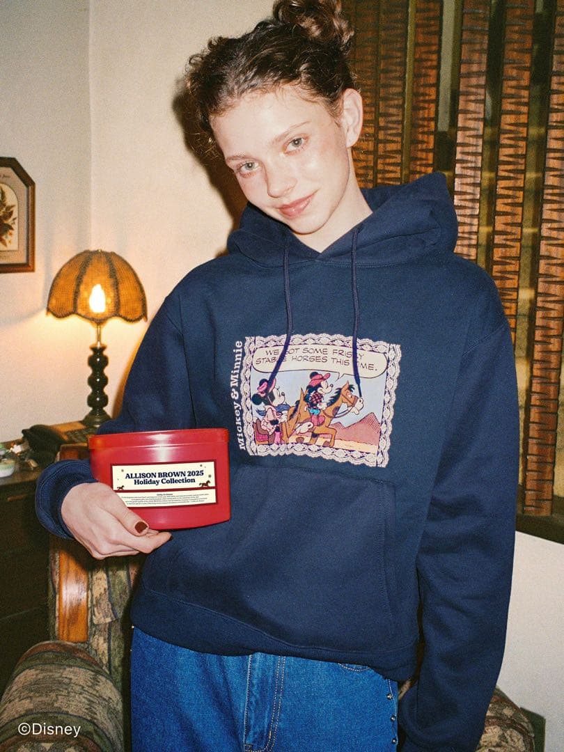 アリソンブラウン　紗栄子　ディズニー　Disney ミッキーマウス　パーカー