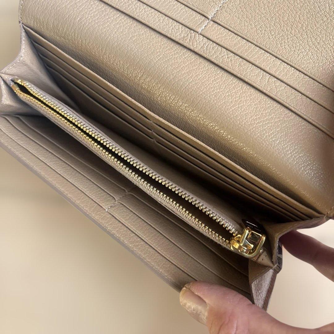 Miu Miu ミウミウ　マドラスフラワー　長財布　箱・保証書付