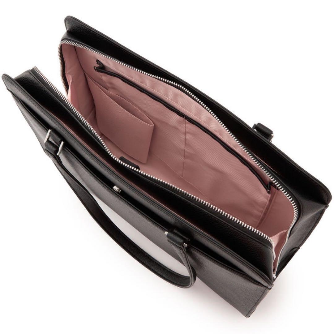 SUITSELECT × Samantha Thavasaコラボバッグ ブラック