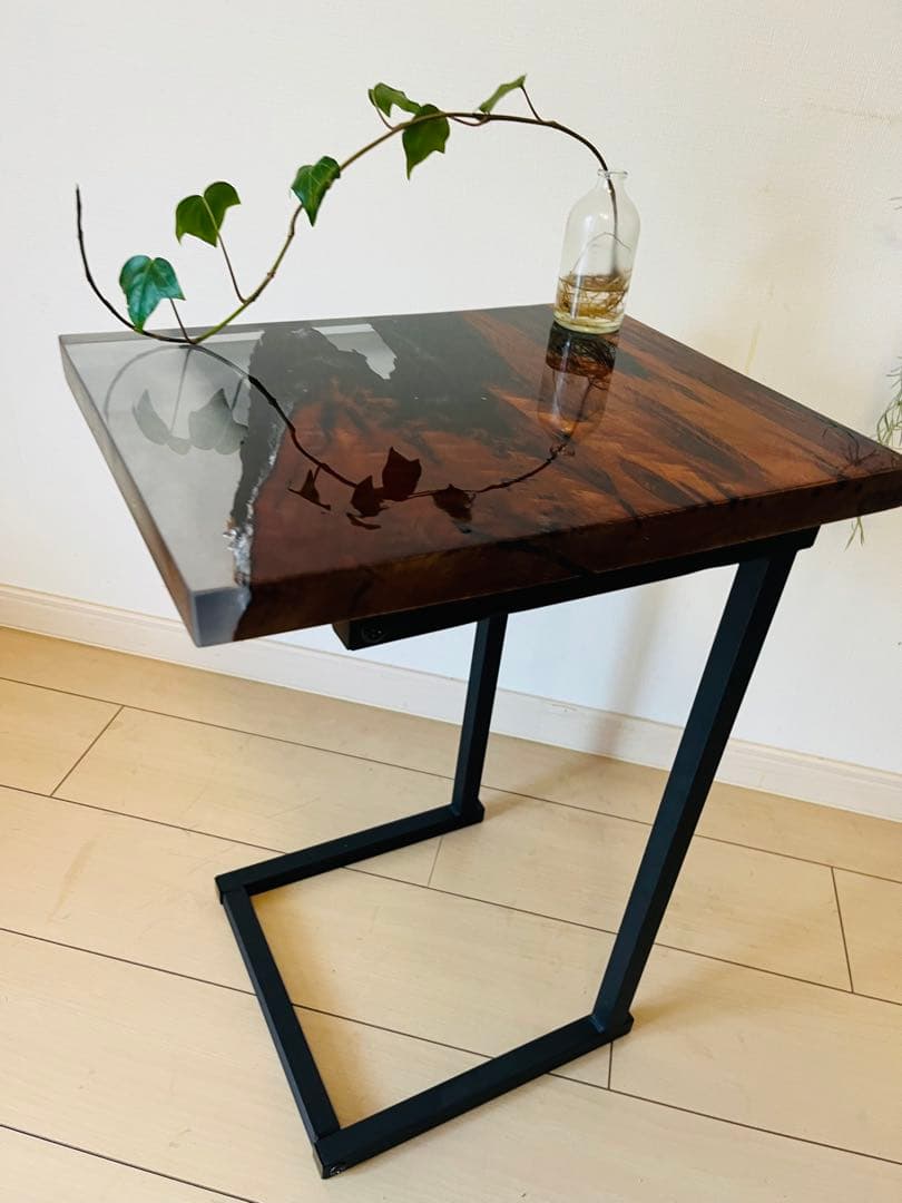 屋久杉　ソファテーブル　レジンテーブル　サイドテーブル