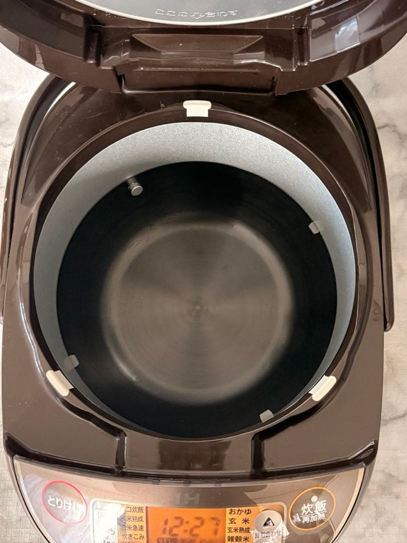 象印 炊飯器 1升 IH式 極め炊き 黒まる厚釜 NW-VA18-TA