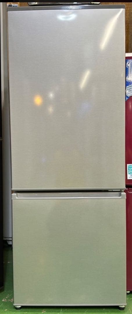 近隣地域限定　送料無料❗️美品 AQR-20N 2023年製 201L冷蔵庫