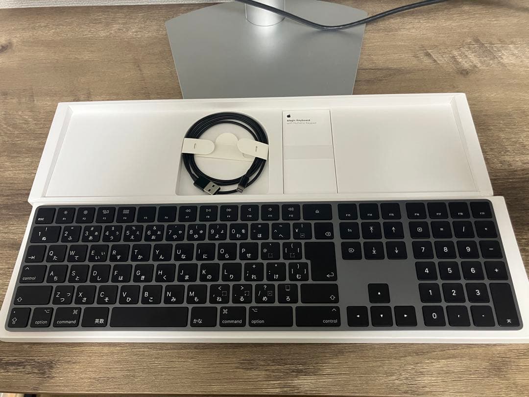 Macデスクトップ Mac mini M1 8GB 256GB + Magic Keyboard