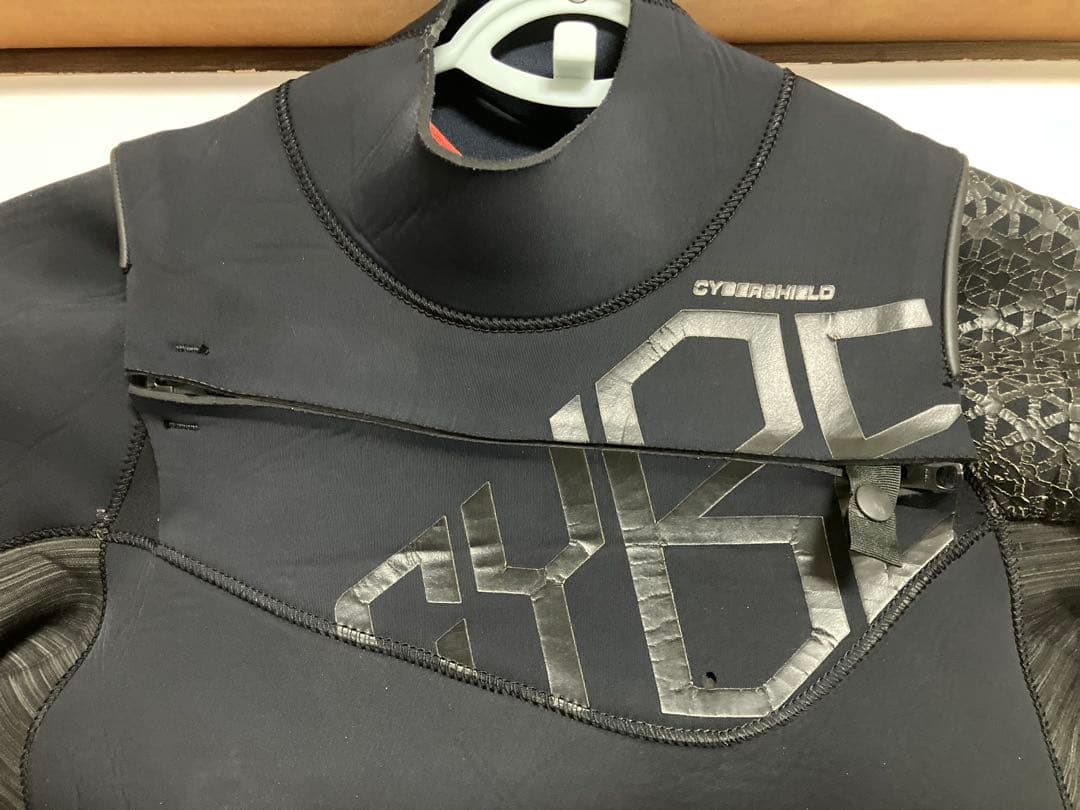 サイバーシールドフルスーツ ブラック　ラブサーフ別注