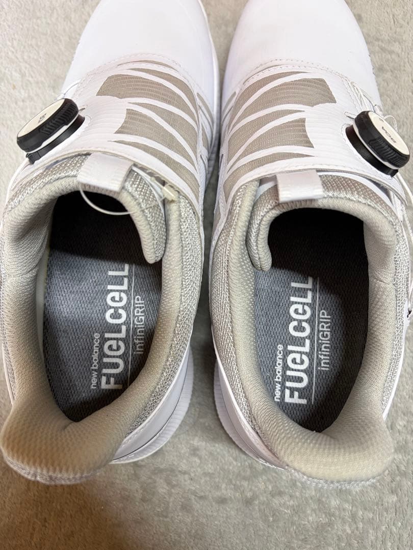 ✨️最終値下げ✨️ニューバランス ゴルフシューズ ボア UGH1001W ホワイト