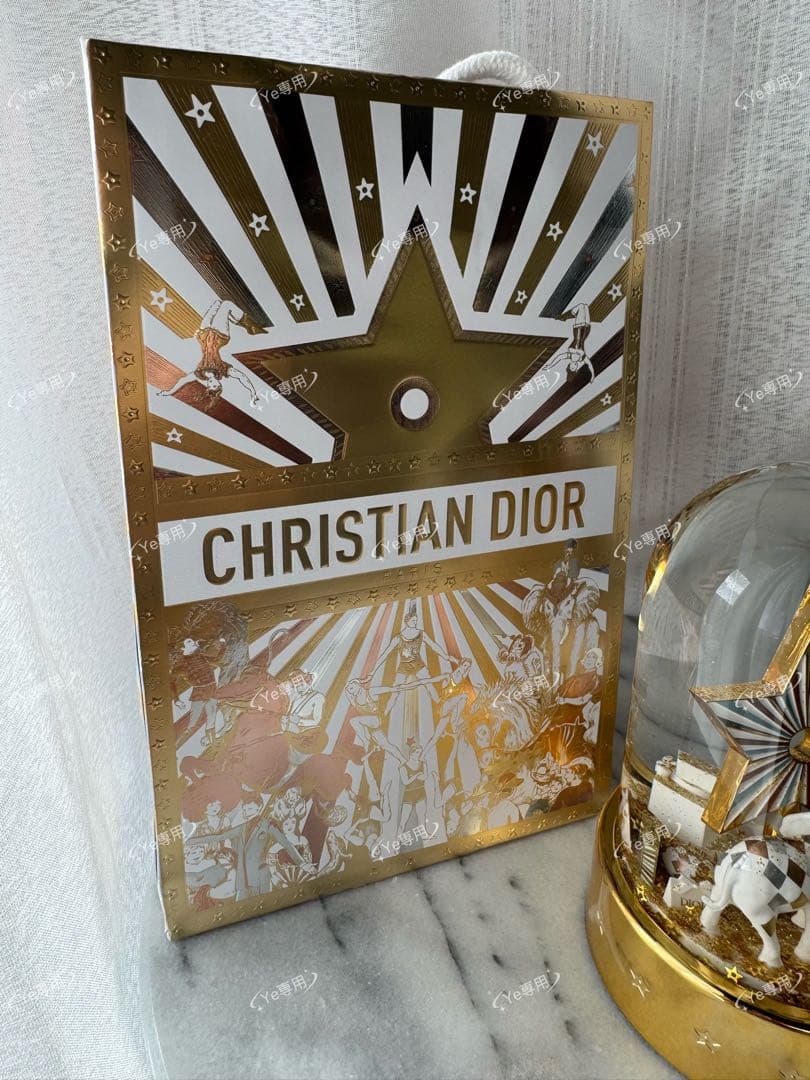 Dior 2025 VIP限定 スノードーム 希少／記念日ギフト