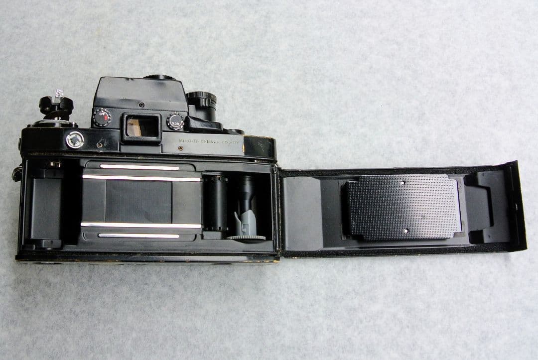 Minolta X-1 ボディのみ　ジャンク品