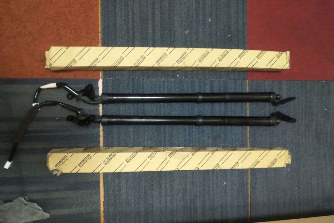 NX300 バックゲートダンパー