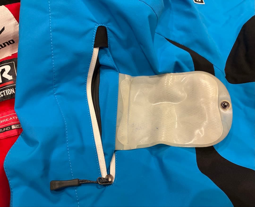 【赤いおはぎ】ミズノ高機能スキーウェア（SAJ）上下セットメンズLサイズ