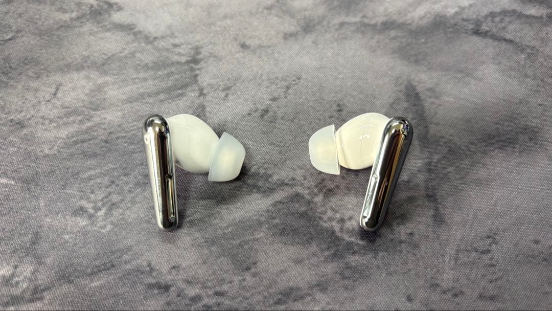 【美品 動作品】Soundcore Liberty4Pro(ケース付)