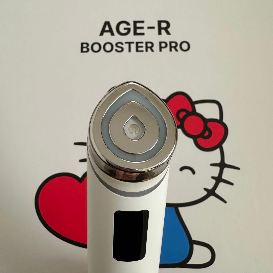 メディキューブAGE-R BOOSTERPROハローキティデザイン