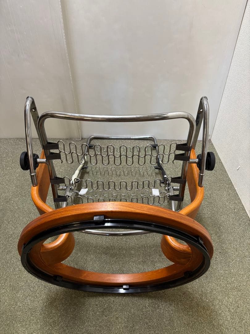 【珍品】　エコーネス　ストレスレスチェア　店舗見本品　骨組みのみ