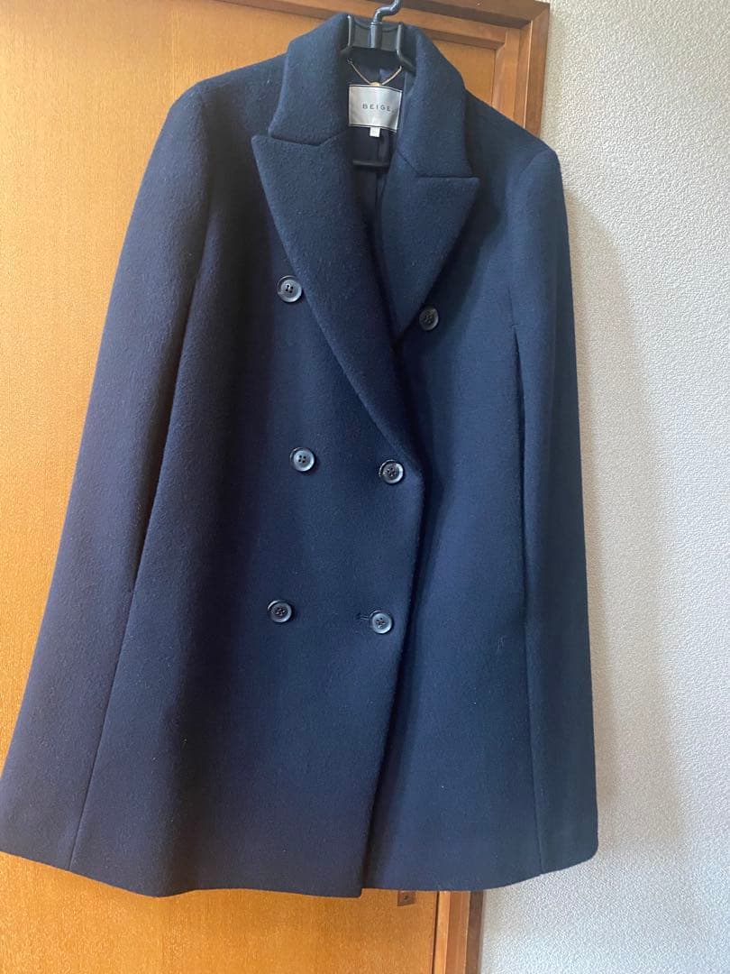 precious掲載　定価9.2万　ベイジ CLOVIS ケープ コート