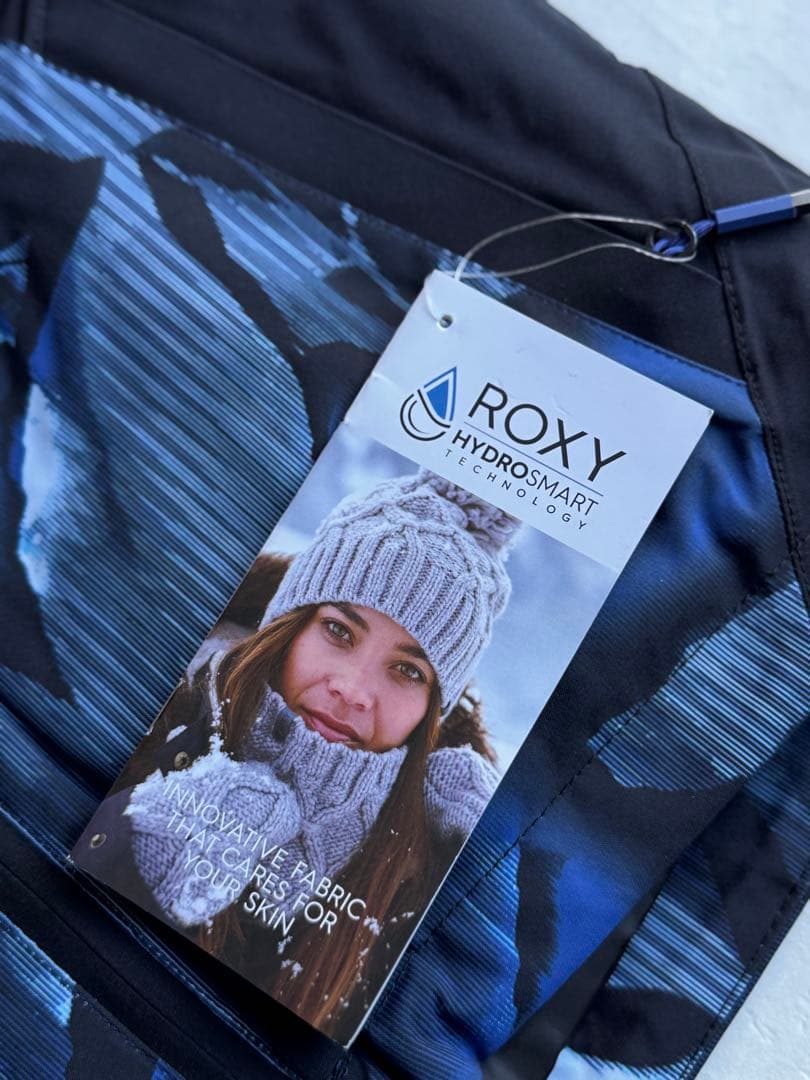 最終価格!! ロキシー スキー スノーボード ジャケット スノーウェア S 新品