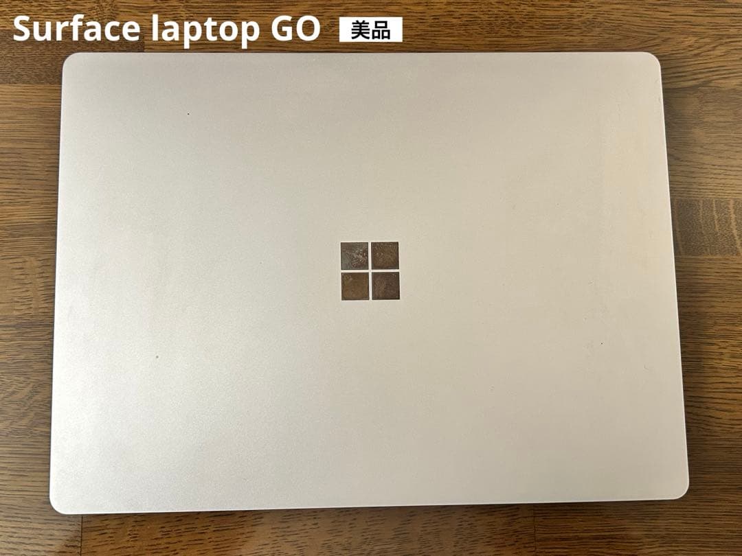 Microsoft Surface Laptop Go 12.4型