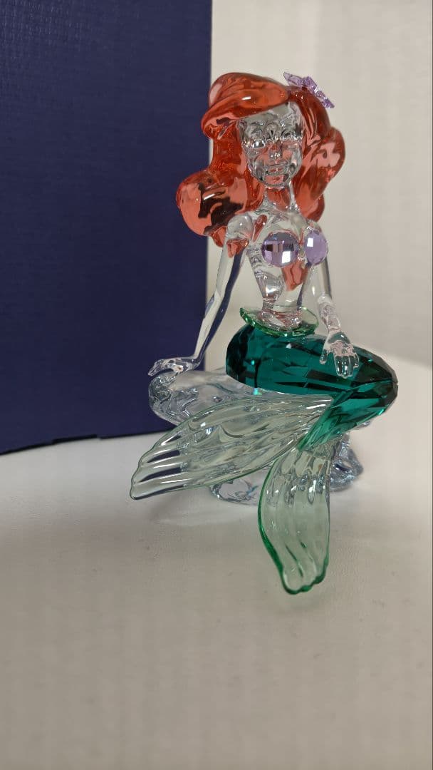 アリエル　スワロフスキー置物。