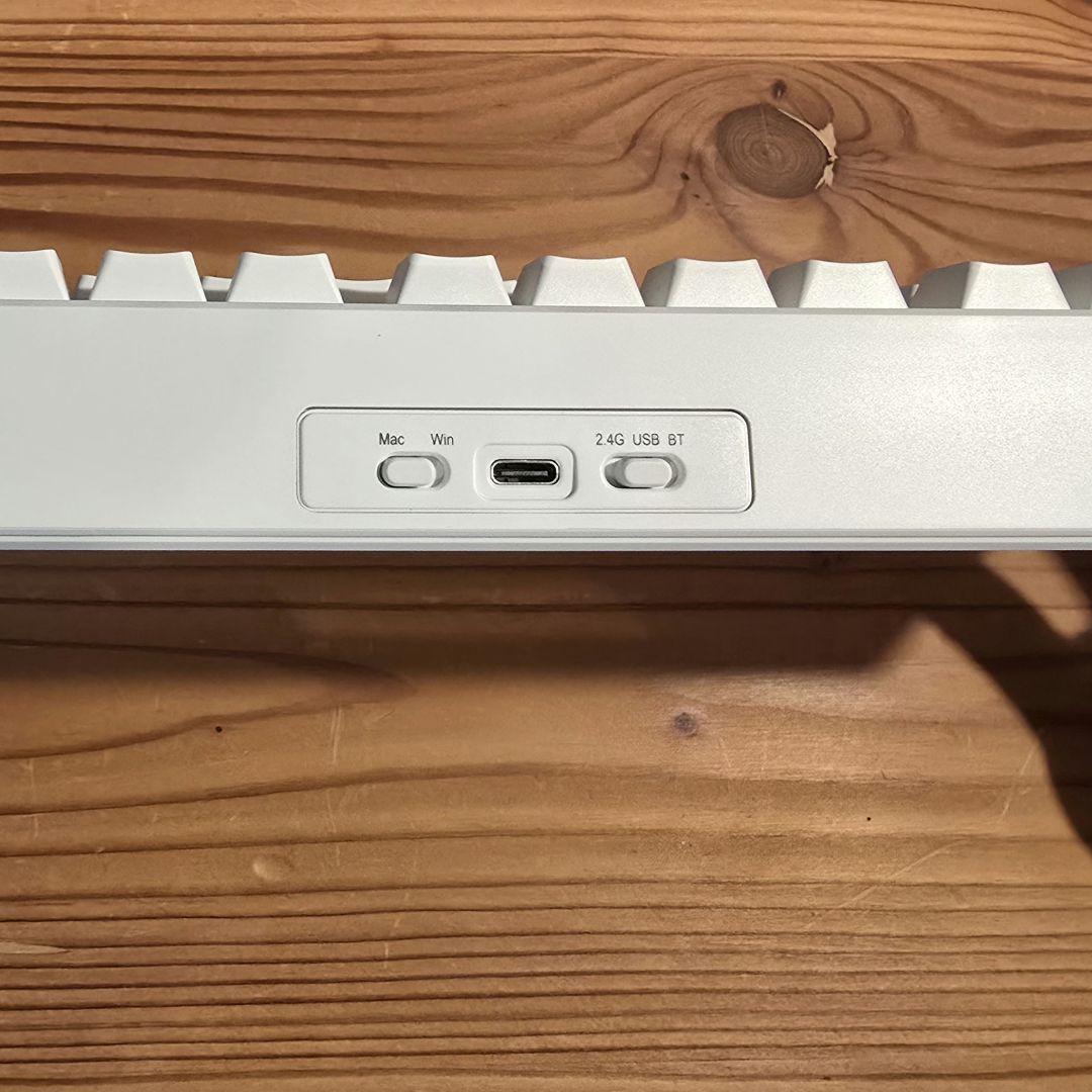 キーボード EPOMAKER G84 White