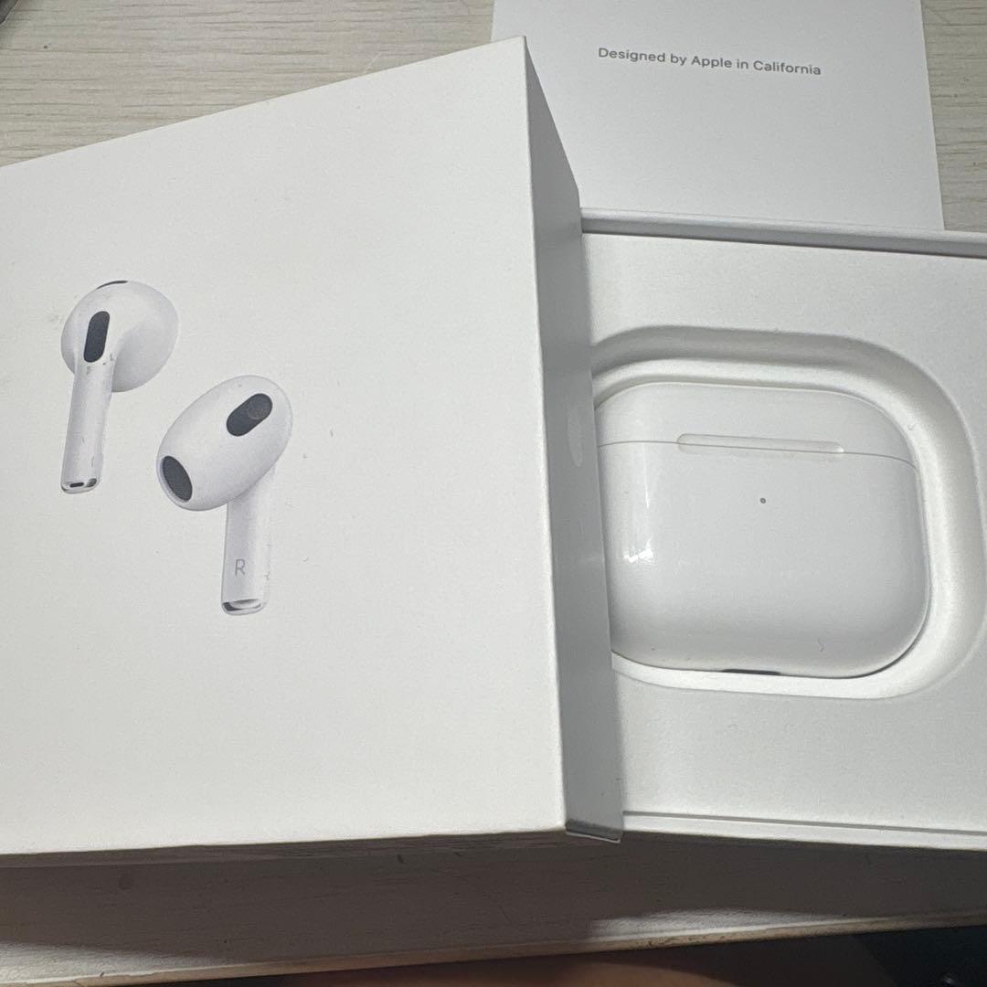 AirPods第三世代 本体&左イヤホン&充電ケーブル