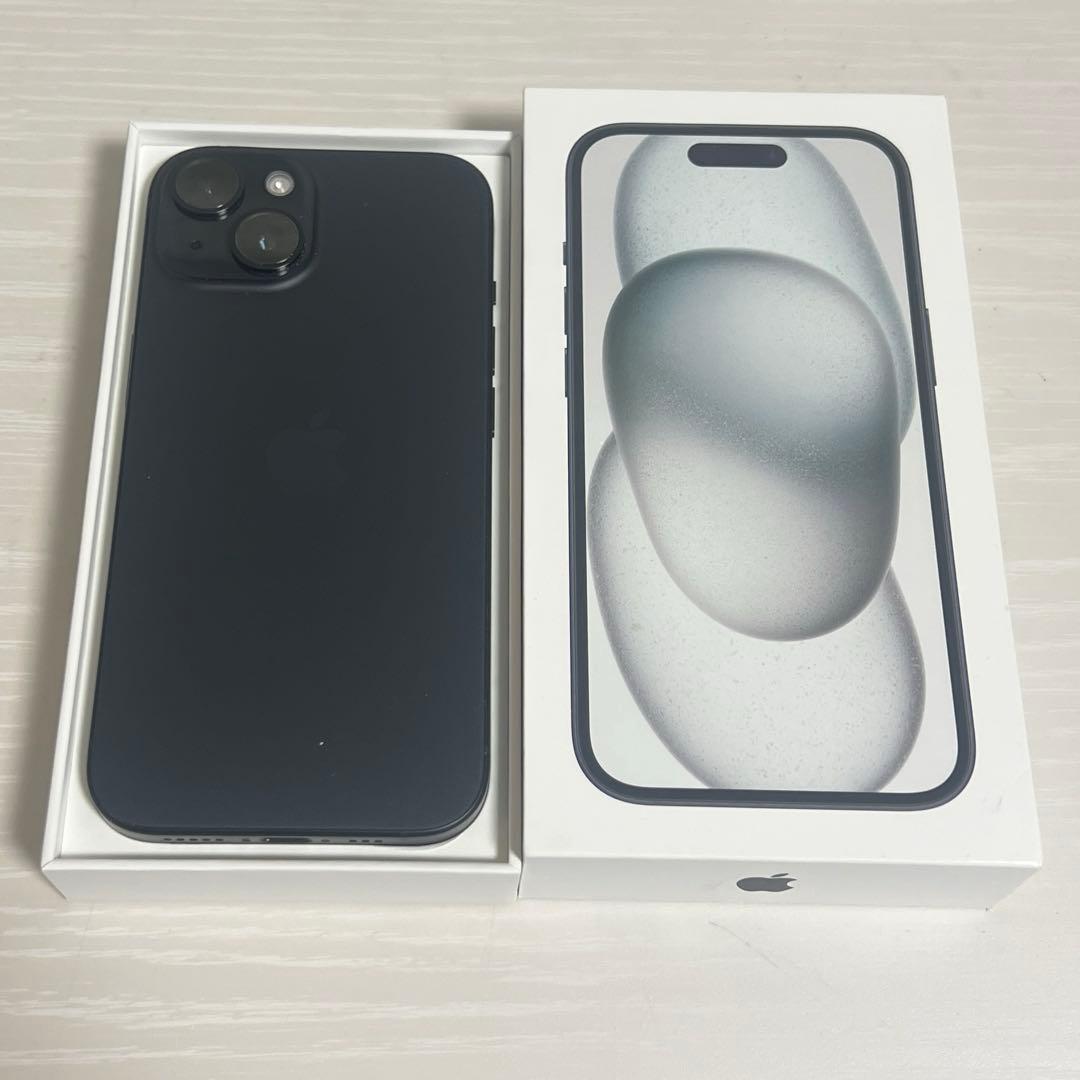 iPhone 15 本体 128GB black