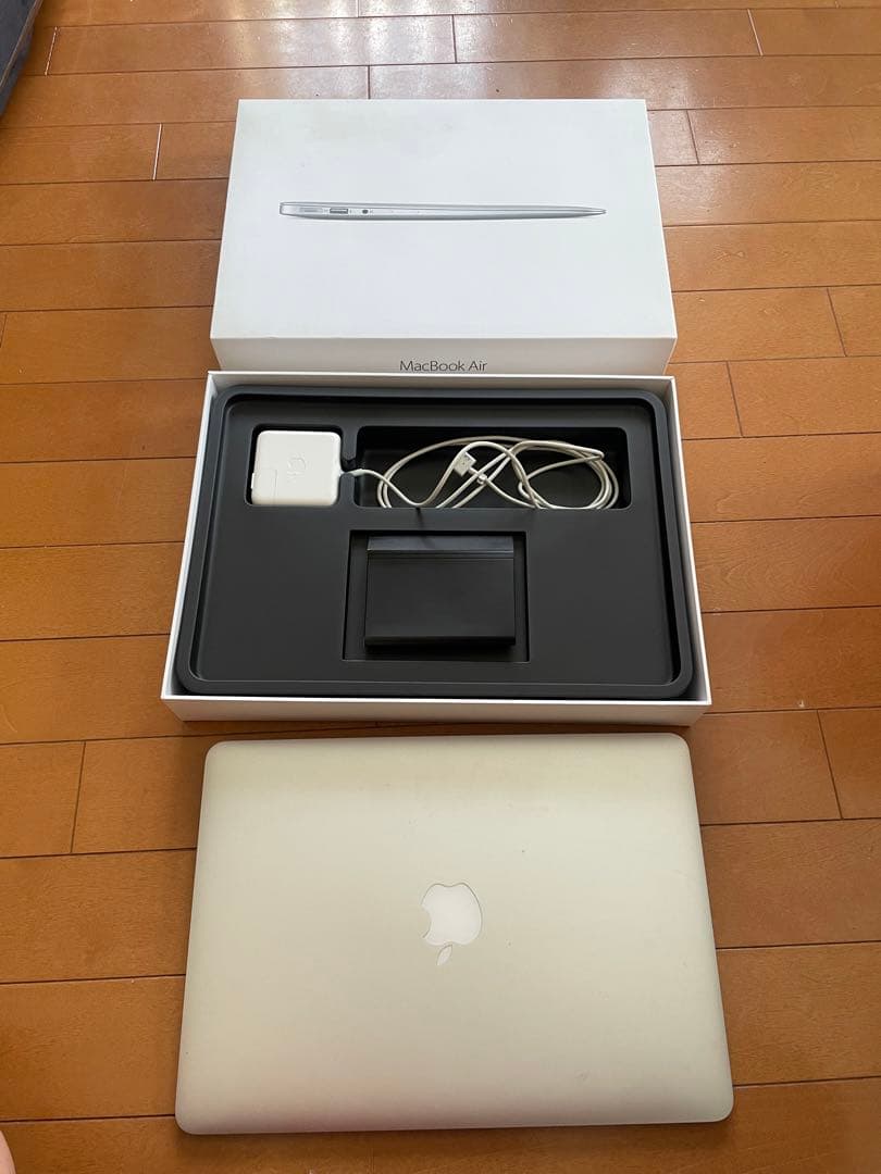 ム*テ様 MacBook Air 2015 13インチ