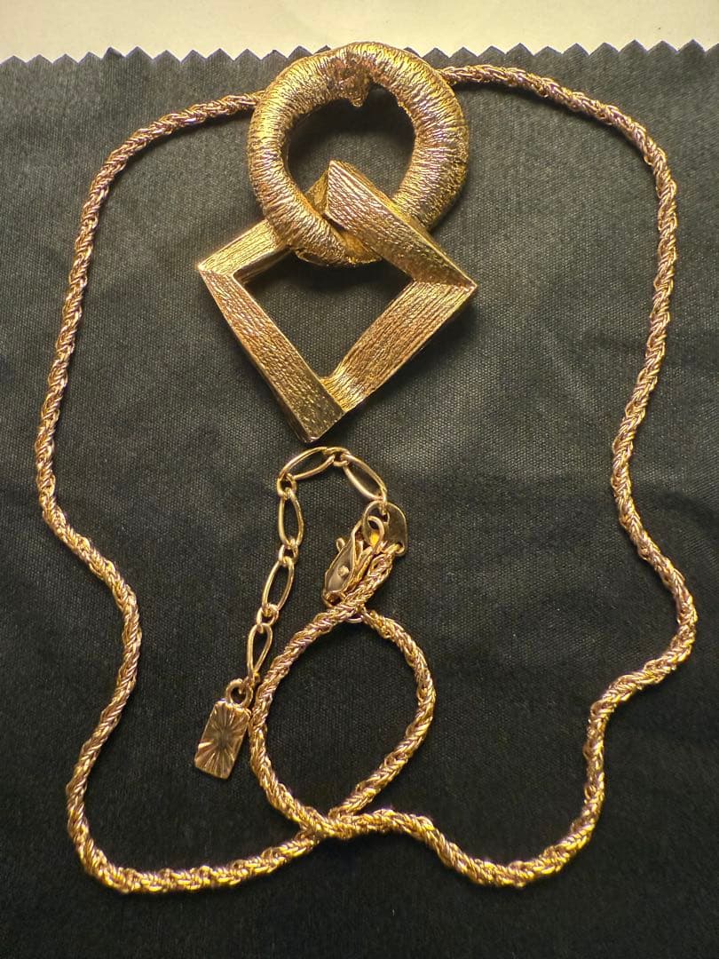 イヴ・サンローラン ○◇ ゴールド ヴィンテージネックレス