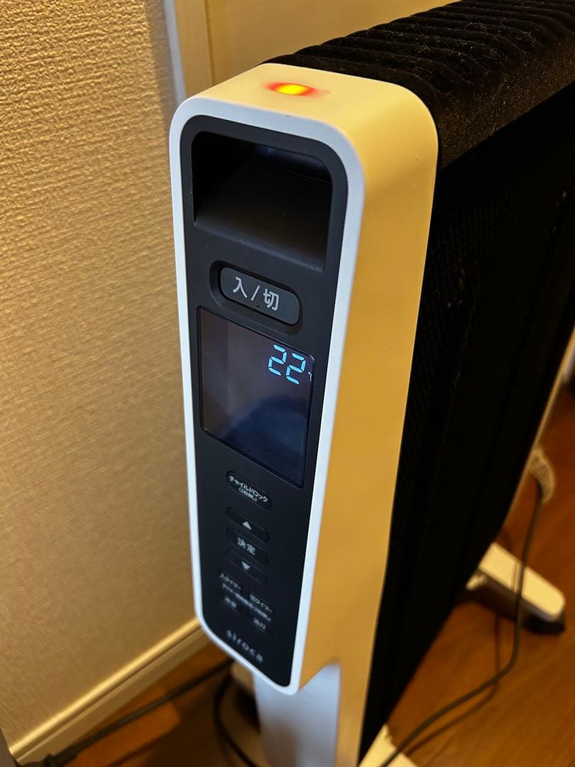 美品[温度設定運転] 遠赤軽量ヒーター かるポカ