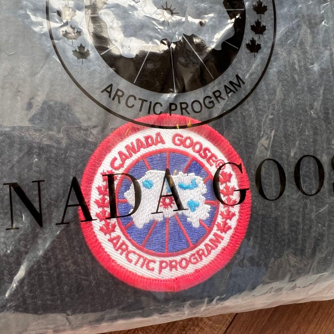 新品   ブラックニット帽　ビーニー　カナダグース