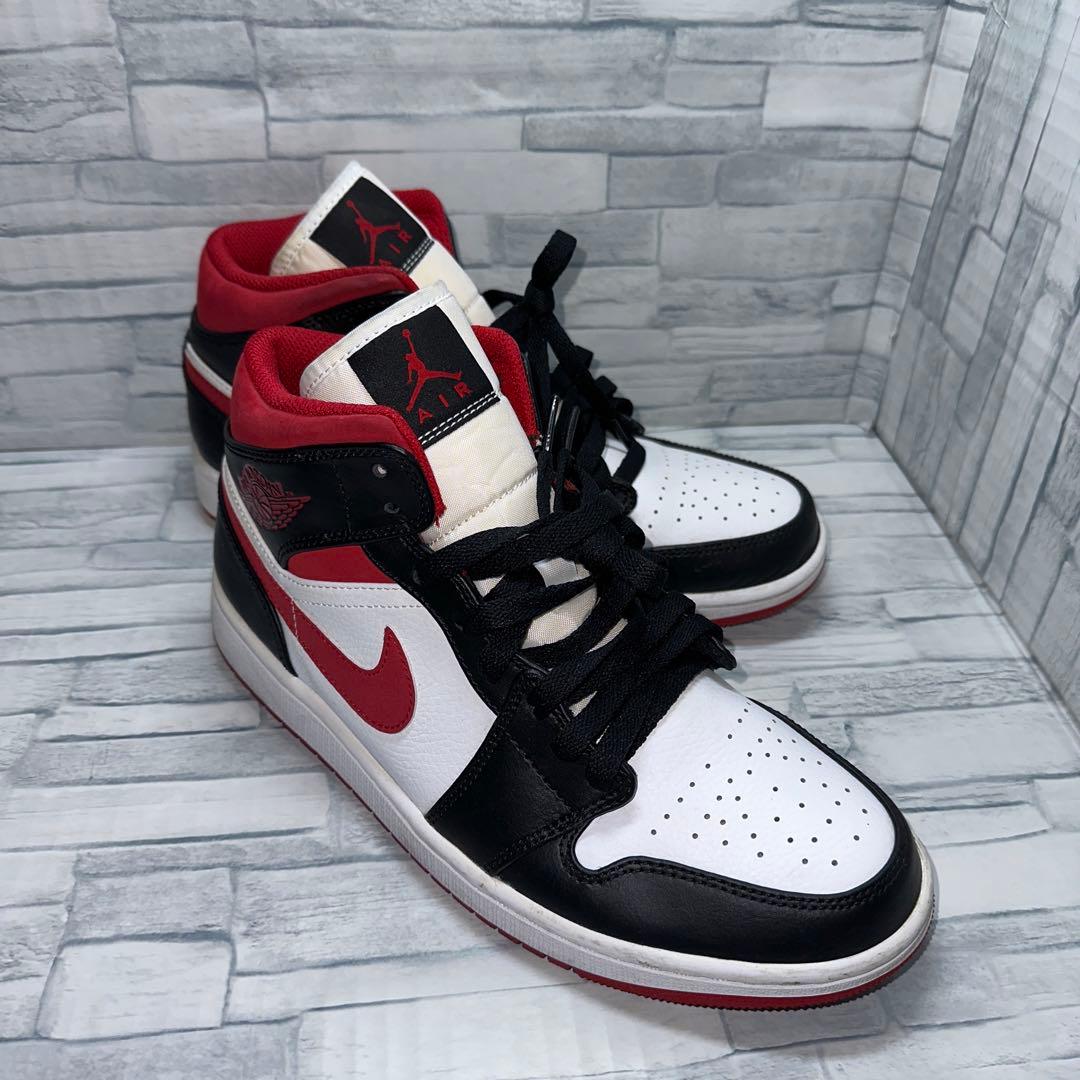 【美品】⭐️ナイキエアジョーダン1 ミッド ホワイト ブラック ジムレッド GS