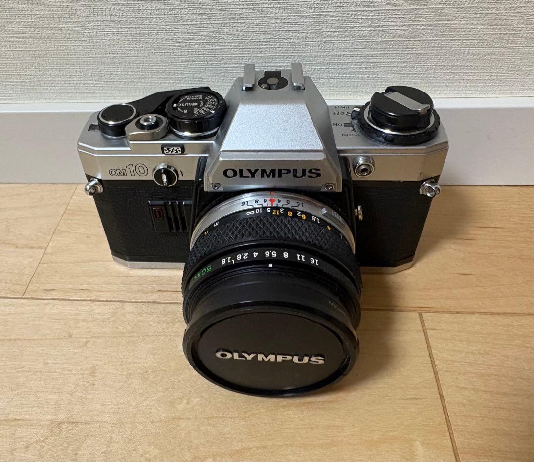 【美品】 【レンズ付き】OLYMPUS フィルムカメラ OM10