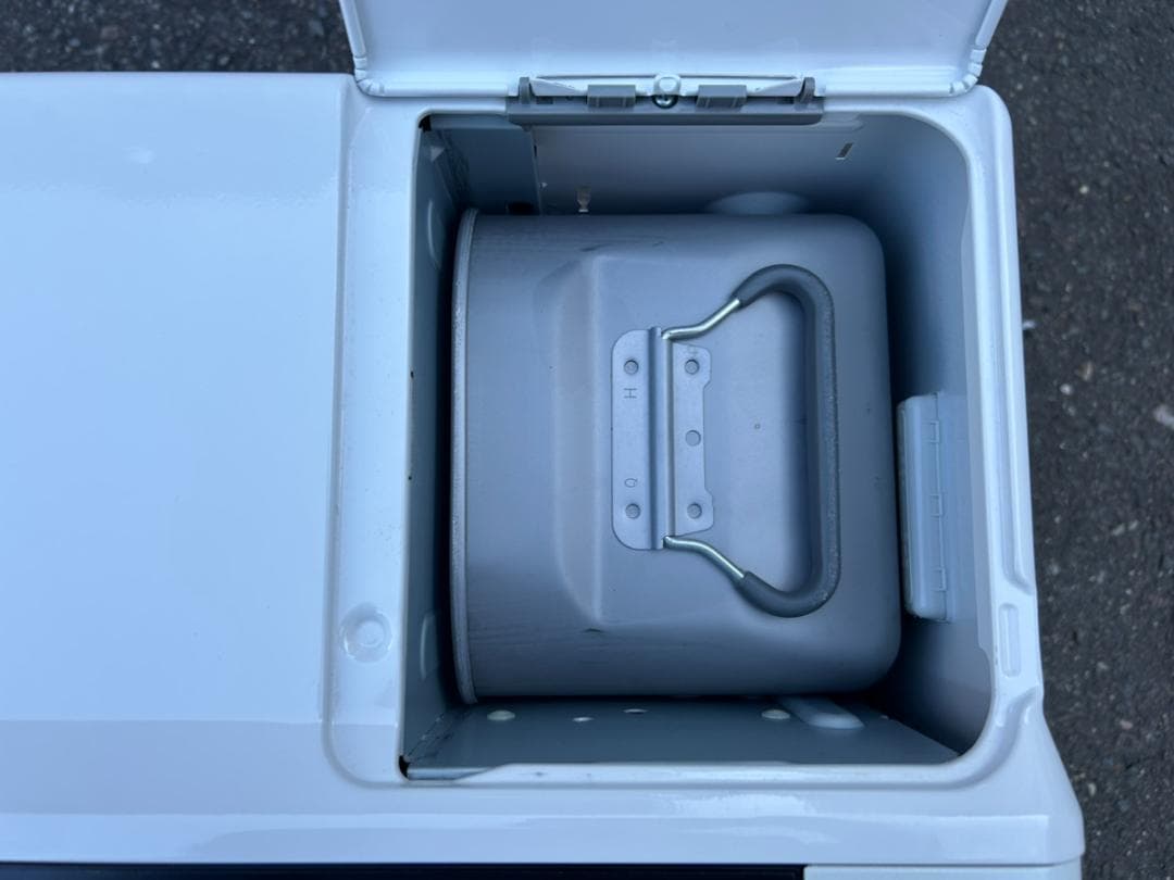 【訳あり】 コロナ 石油ストーブ FH-WZ5717BY 2017年製