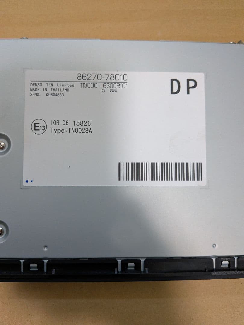 トヨタ 純正CD/DVDデッキ