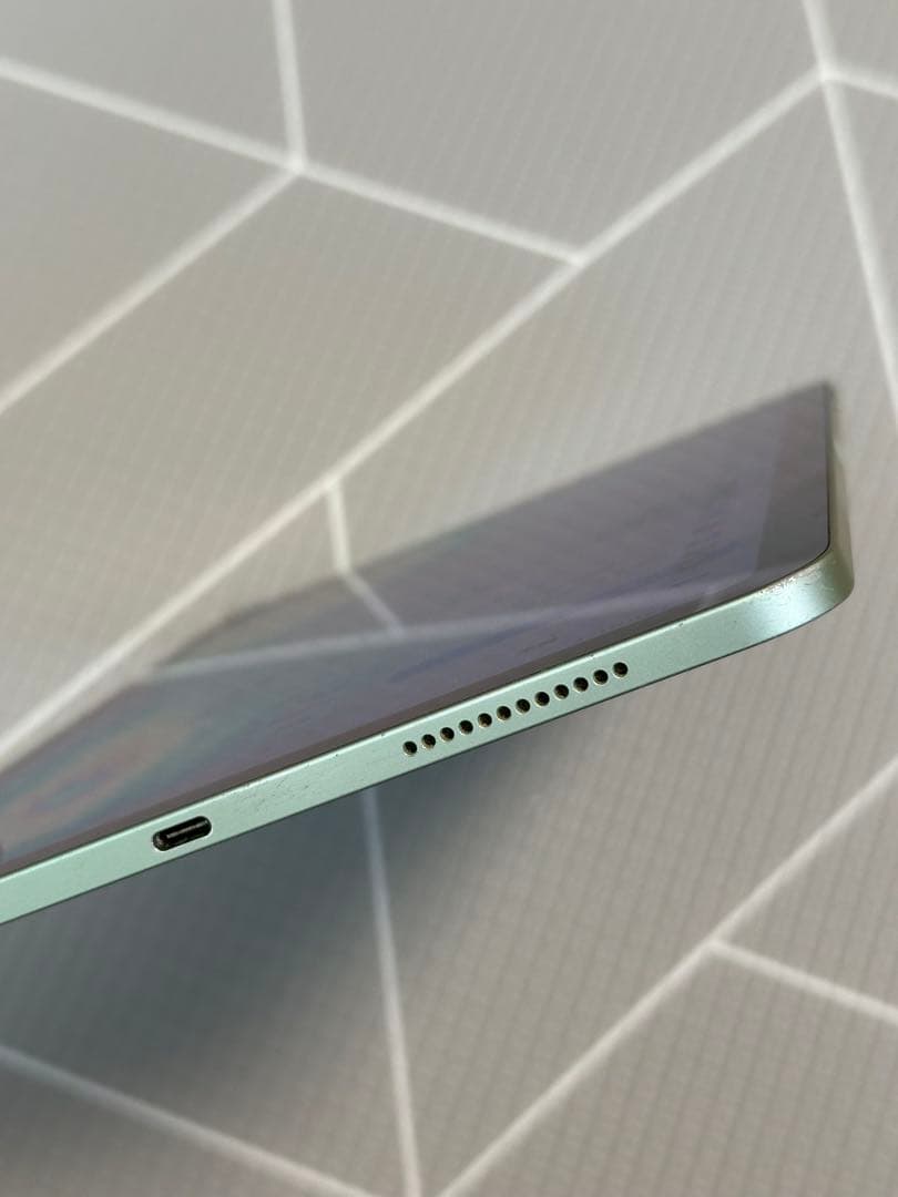 iPad本体 iPad air4 64GB + magic keyboard