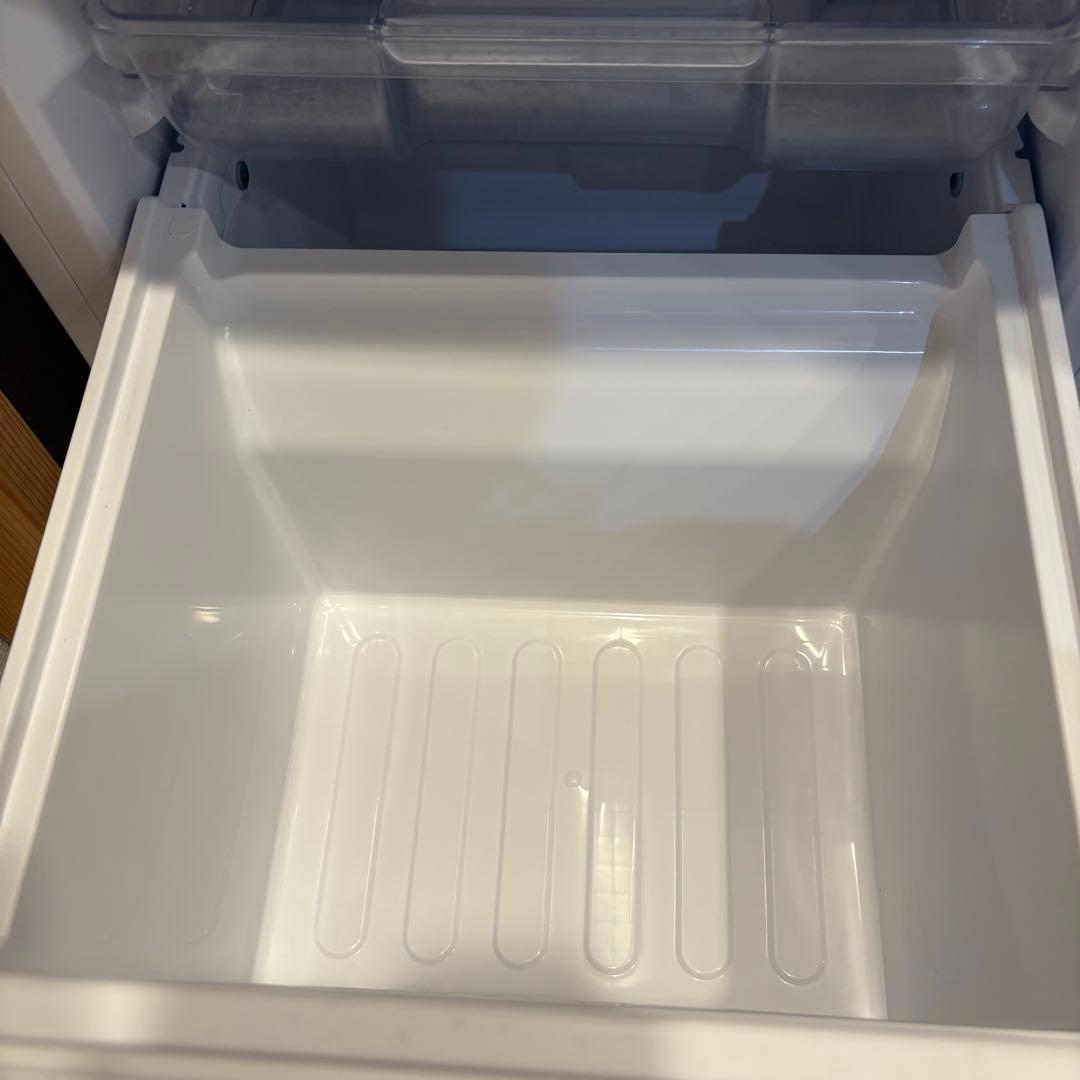 SHARP 2ドア冷凍冷蔵庫 SJ-D15J-W 152L 2023年製