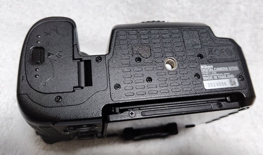 Nikon　D7500 ボディ