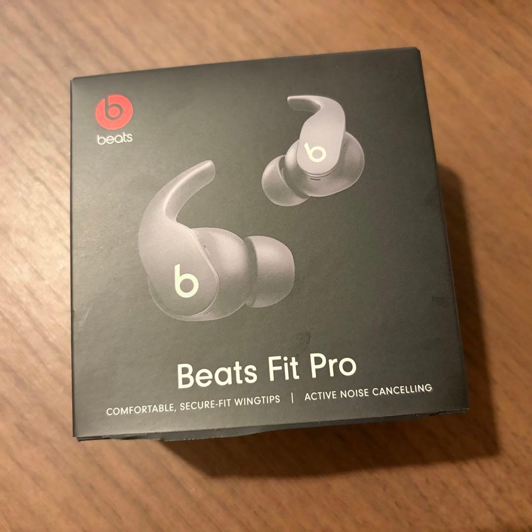 Beats Fit Pro セージグレイ 中古 傷あり