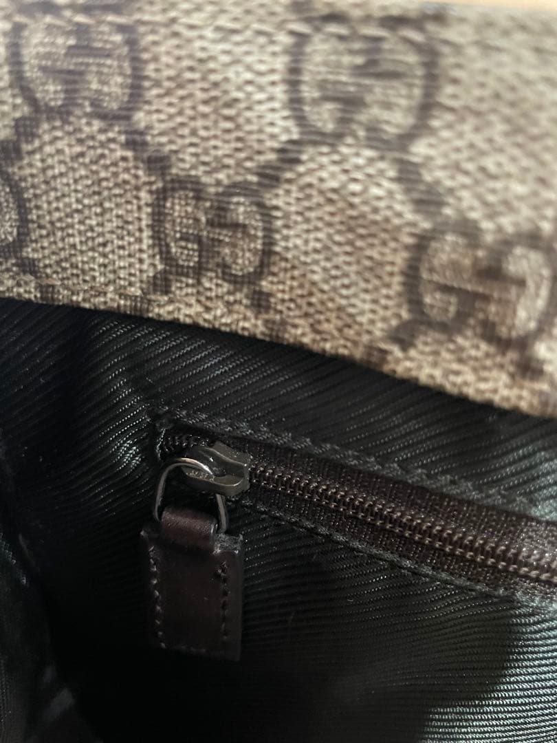 Gucci モノグラムトートバッグ　保存袋付き