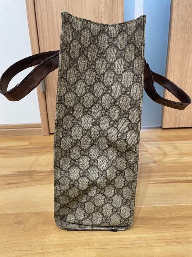 Gucci モノグラムトートバッグ　保存袋付き